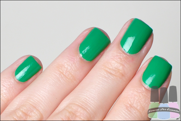 Kiko Meadow Green 296 Esmalte